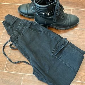Almost Famous, black jogger jeans, cargo pockets, size small
